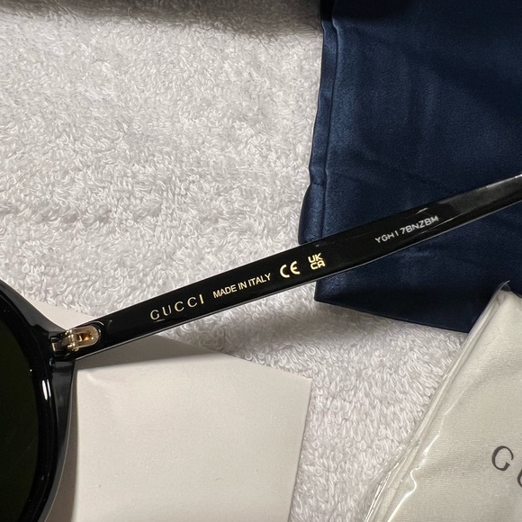 NEW GUCCI SUNGLASSES - Picture 4 of 11